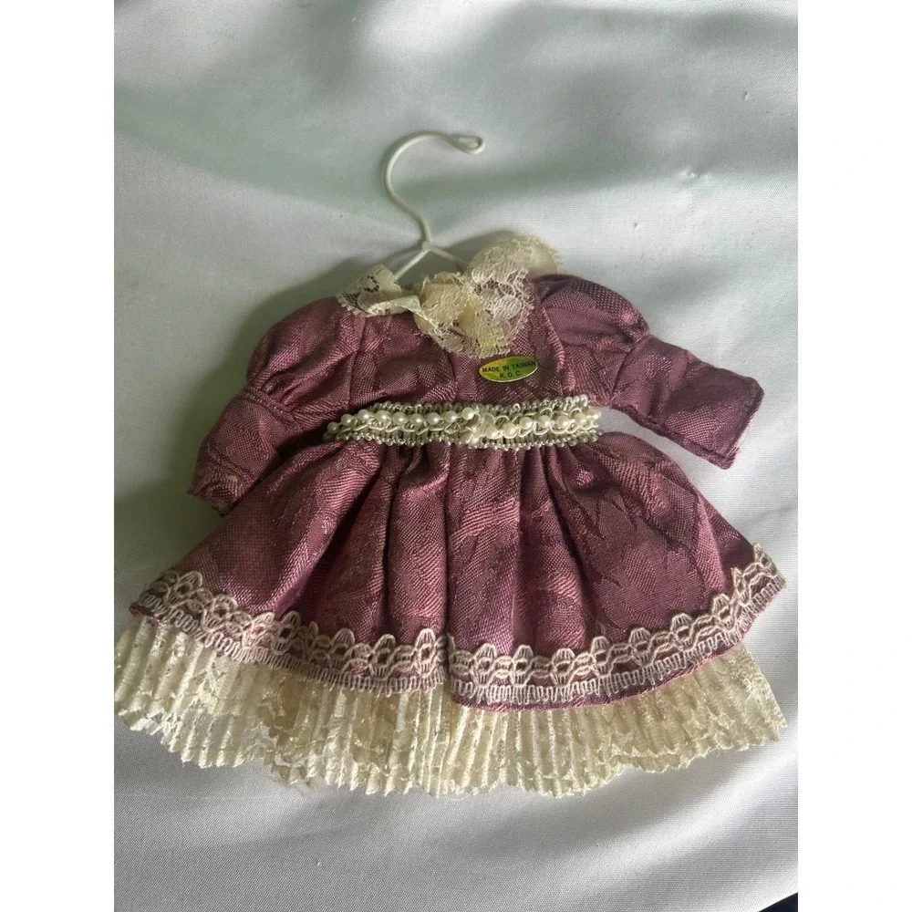 Vintage Barbie Doll Dress Mauve Jacquard Lace Gown Gold Bow Pearl Trim Taiwan